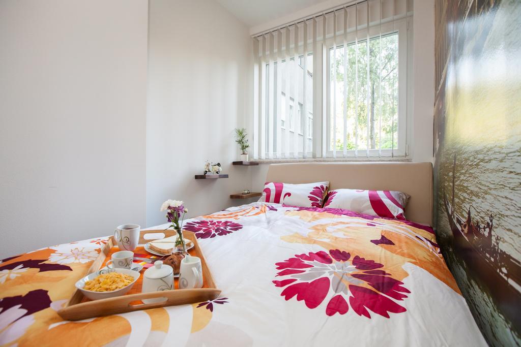 Zagrebrent Apartments Стая снимка