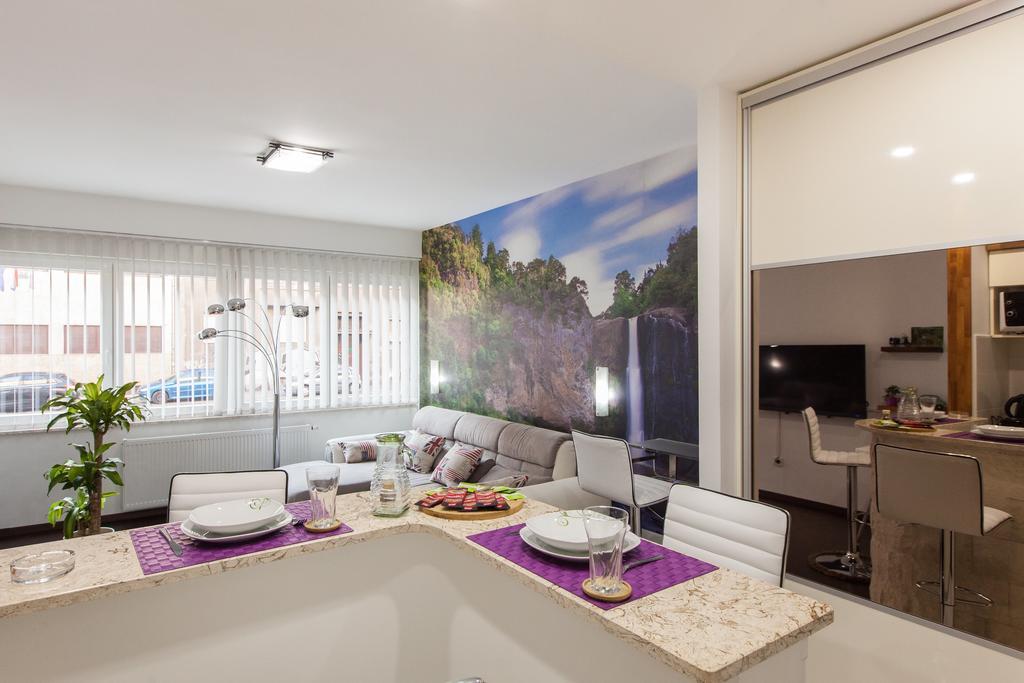 Zagrebrent Apartments Стая снимка