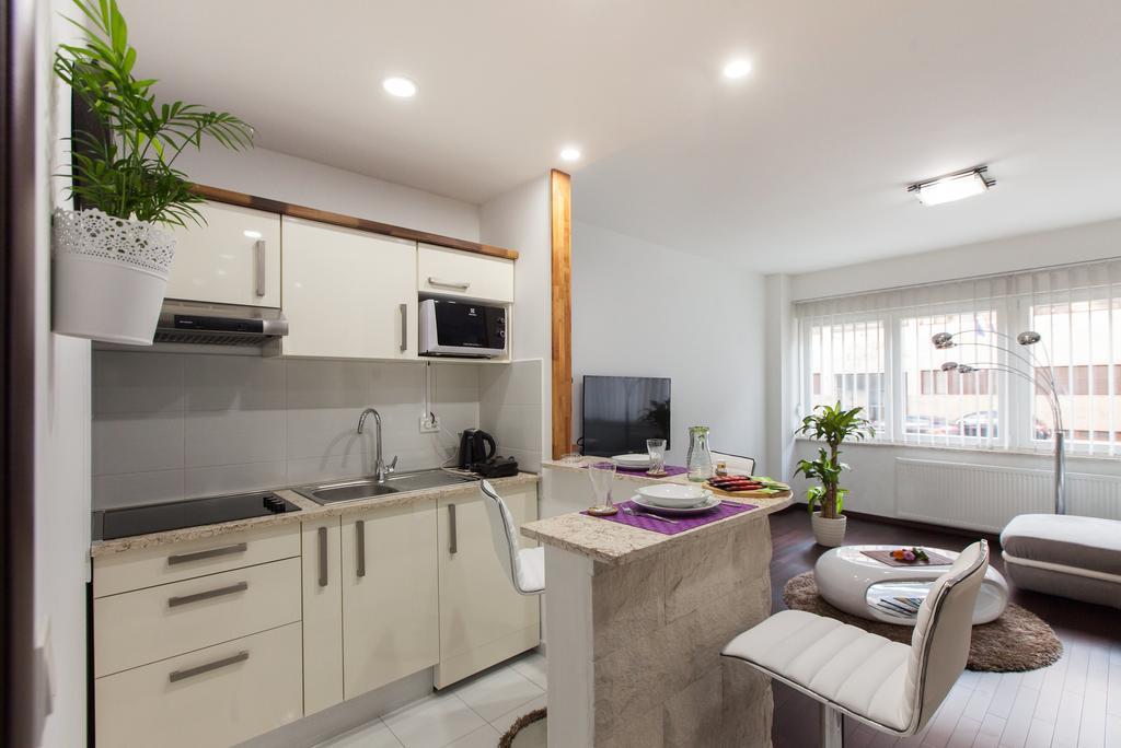 Zagrebrent Apartments Стая снимка