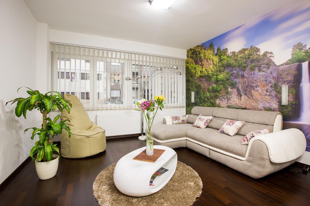 Zagrebrent Apartments Стая снимка