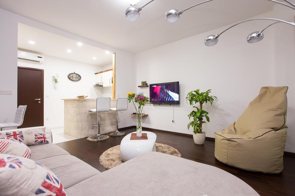 Zagrebrent Apartments Стая снимка