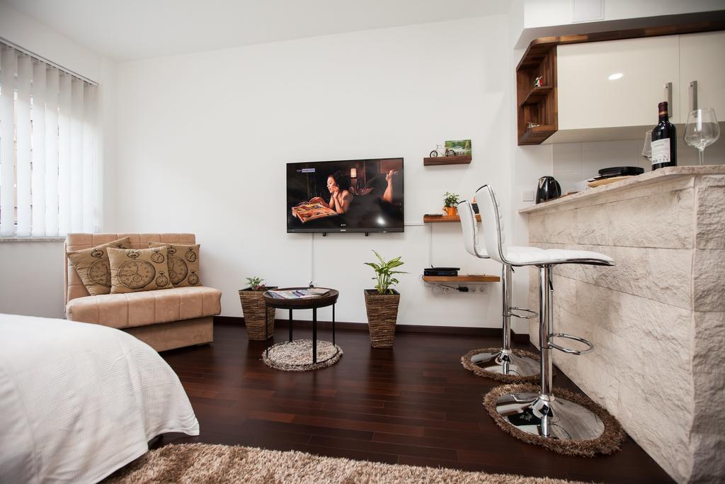 Zagrebrent Apartments Стая снимка